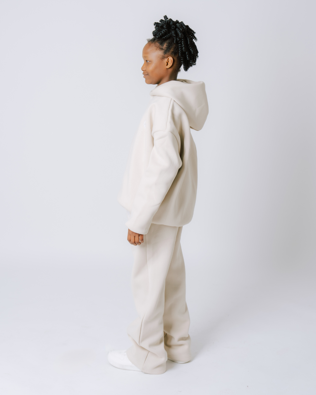 Youth Sweatpants – Brown Clay Coast