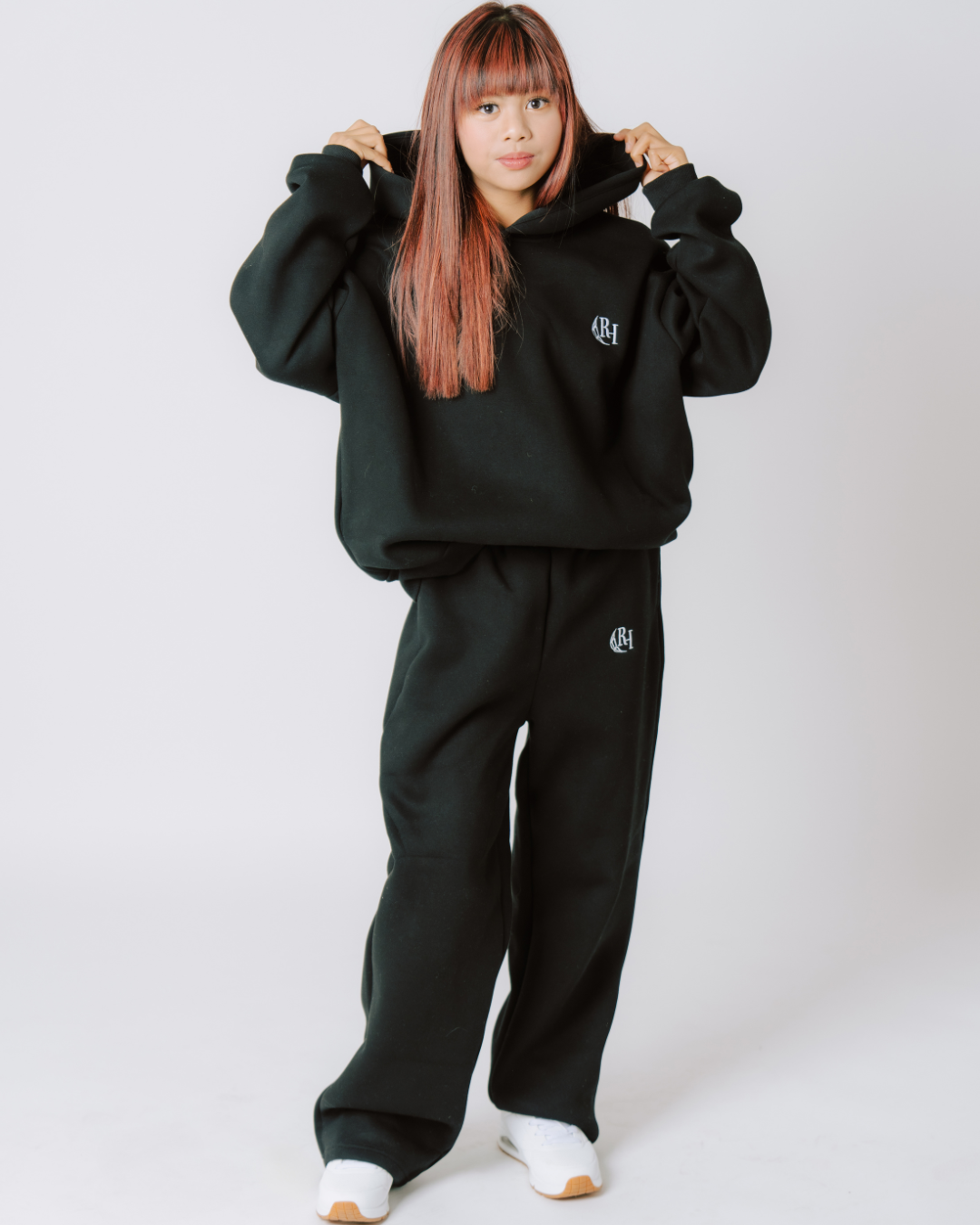 Youth Sweatpants – Black Smoke Cedar