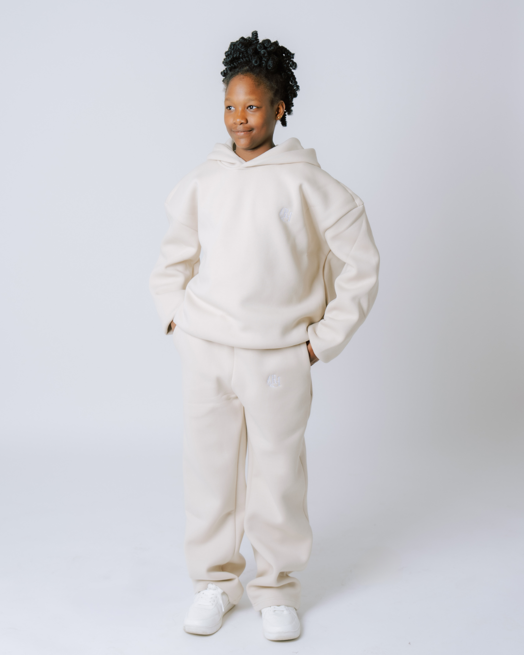 Youth Sweatpants – Brown Clay Coast