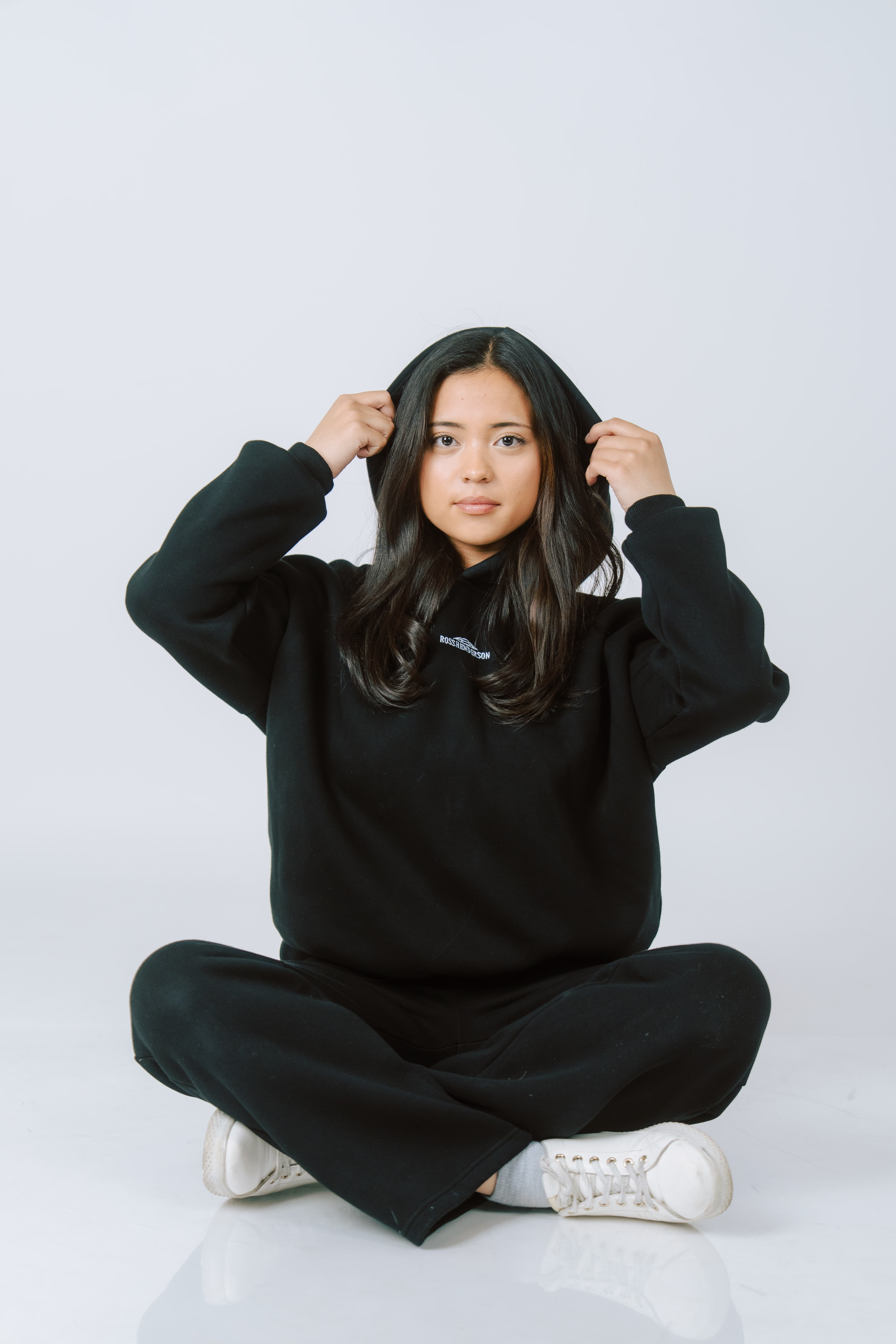 Black Smoke Cedar Sweatpants - Youth